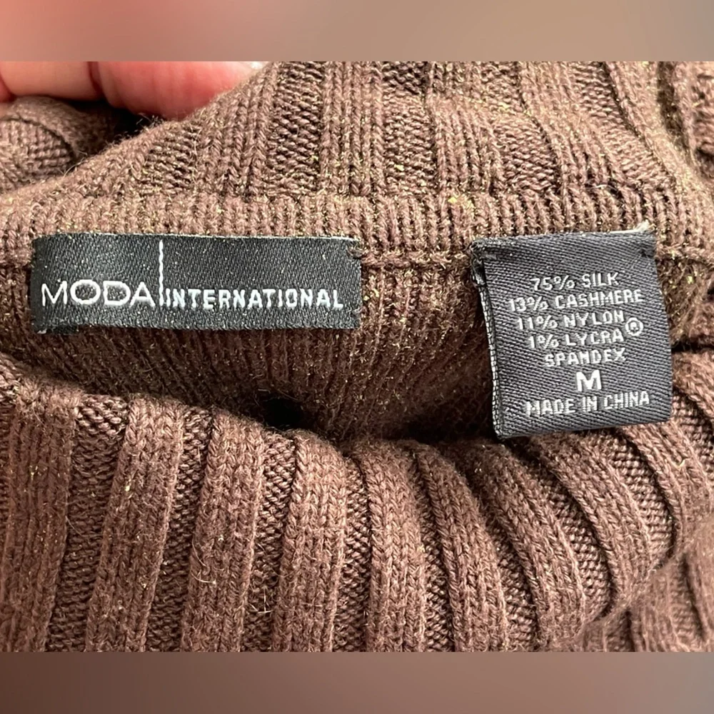 MODA International - Silk/Cashmere sweater dress - Picture 3 of 3